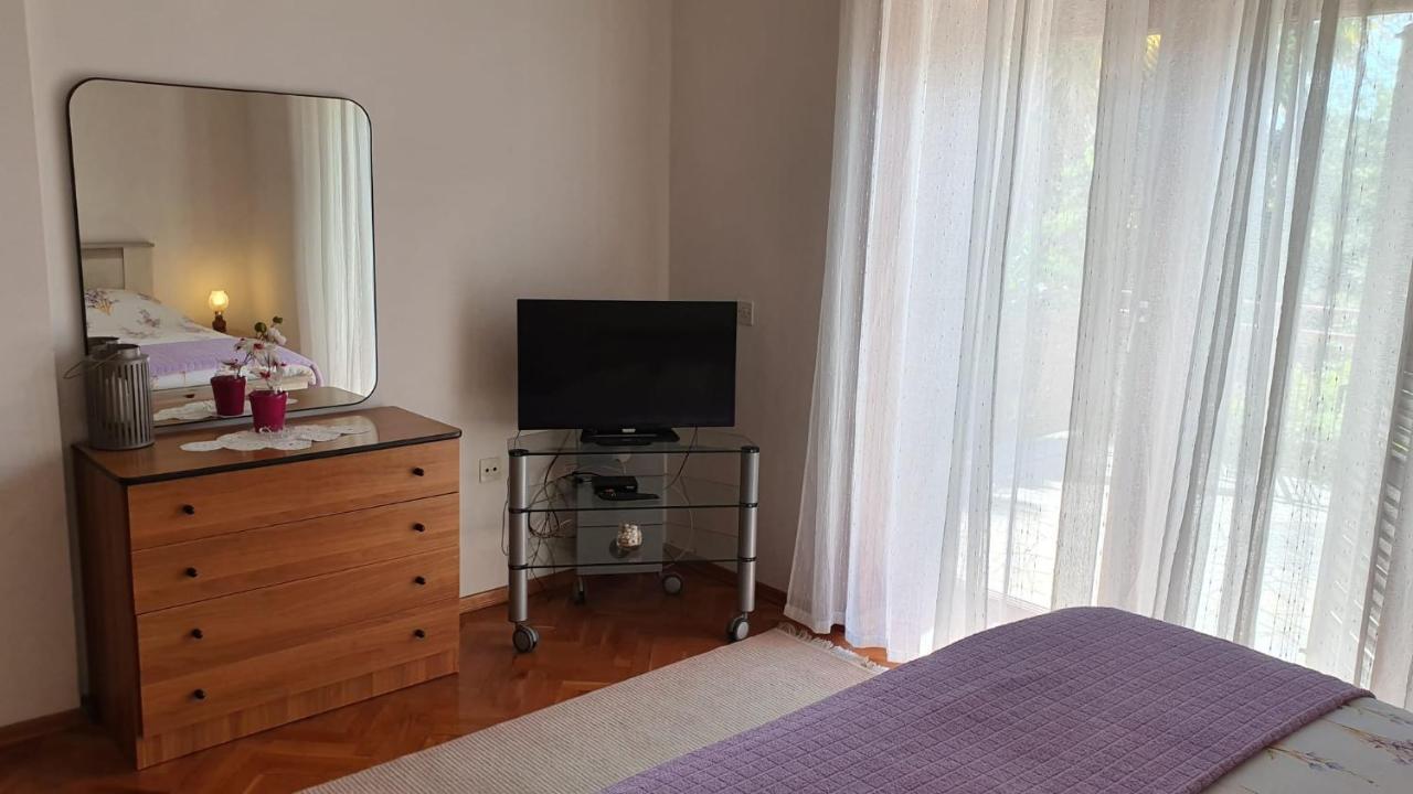 Sofia Apartment *
