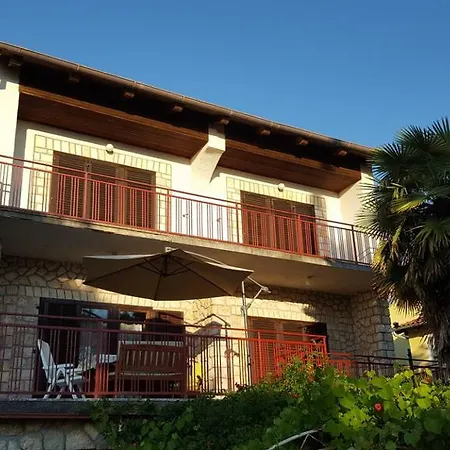 Apartmani Sofia Njivice Exterior photo