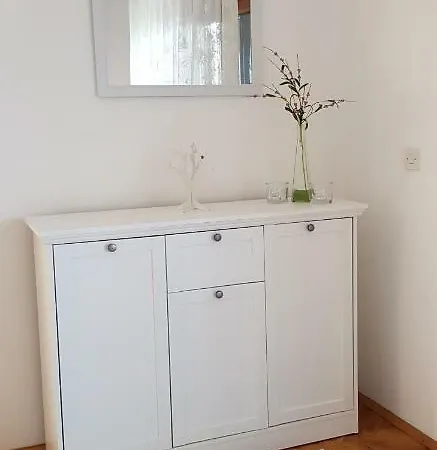Apartmani Sofia Njivice Exterior photo